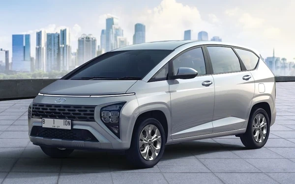 hyundai-jakarta-stargazer-essential-tech-front