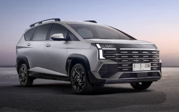 hyundai-stargazer-cartenz-x-front-375-2-jakarta